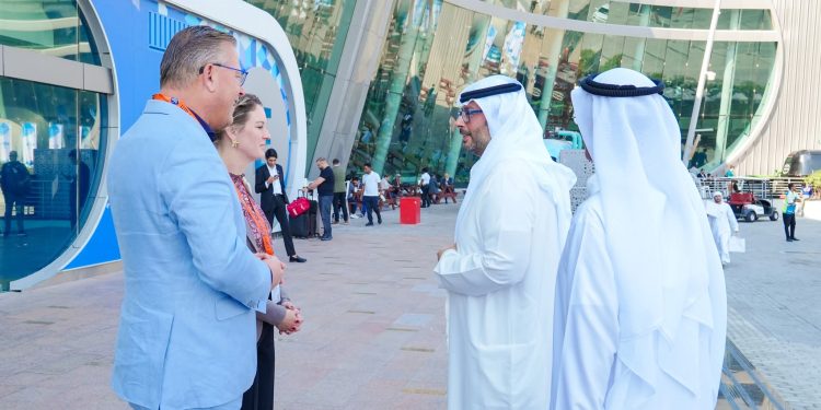 لقطات من معرض فيف ابو ظبي 2025